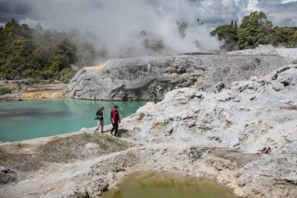 5 Rotorua, Pulau Utara